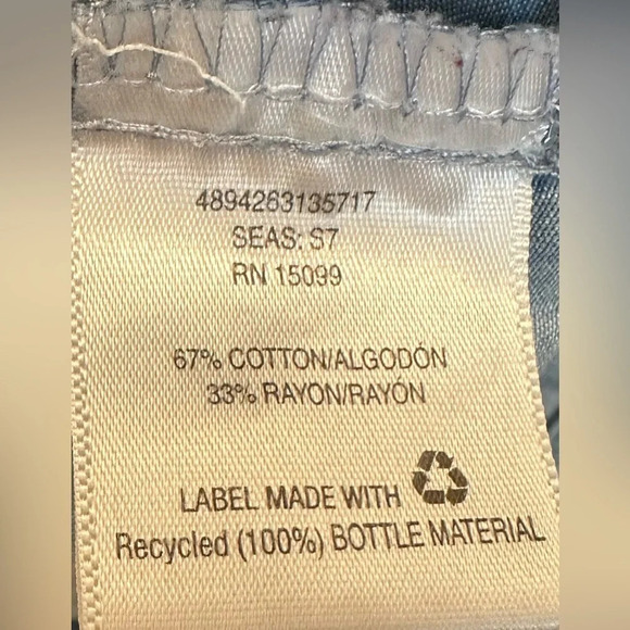 Simply Emma Women’s Button Down Light Denim Long Sleeve Shirt Size 2X - Picture 6 of 6